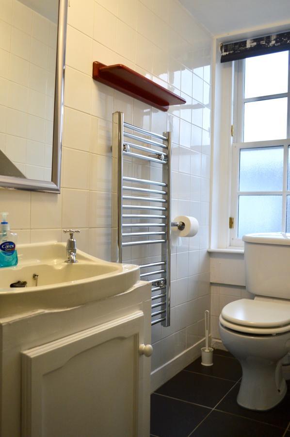 Central 1 Bedroom Apartment Sleeps 2 Edinburg Exteriör bild